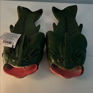 Green Fish-Shaped Slippers